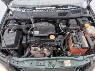 Opel Astra Edition, 1999 г.в., VIN W0L0TGF48Y5013957. МКПП, кондиционера нет. Из недостатков под замену задние арки и пороги, а также мелкие сколы и царапины по кузову в силу возраста.