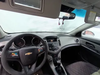 Chevrolet Cruze 2012, легковой автомобиль, марка: Chevrolet, модель: Cruze, год выпуска: 2012 г., идентификационный номер (VIN): XUFJF696JC3050334. Ознакомление с имуществом производится с момента публикации сообщения о продаже и до окончания приема заявок по предварительной записи по телефону…