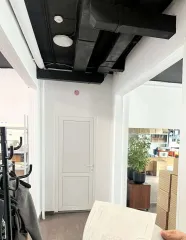 Доля 1/4 в праве общей долевой собственности на нежилое помещение по адресу г. Уфа, Кировский район, ул. Караидельская, д. 6, корп. 1, общей площадью 211 кв.м, кадастровый номер 02:55:010811:556.