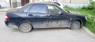 ВАЗ 217030, 2011. Транспортное средство – Автомобиль ВАЗ 217030, 2011 г.в., мощность двигателя 80 (58,8), VIN: XTA217030B0287089. Техническое состояние со слов должника: "Аккумулятор отсутствует. Пробег 397 000. Дно машины прогнило, передняя часть автомобиля битая, лонжероны ушли, КПП плохо…