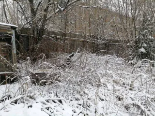 3/16 доли дома и 3/16 доли земельного участка, Ивановская область, г. Фурманов, ул. Октябрьская, дом 26а. Земельный участок, категория земель: Земли населенных пунктов, разрешенное использование: для существующего индивидуального жилищного строительства, общая площадь 1 436,05 кв. м., кадастровый…