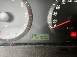 Hyundai Elantra 2005 Hyundai Elantra, 2005 года, 105 лс, 214100 км еще Hyundai Elantra, 2005 года, 105 лс, 214100 км еще Легковой автомобиль марки: HYUNDAI, модель: Elantra 1.6 GL, год выпуска: 2005 г., идентификационный номер (VIN): KMHDM41BP5U114530 дефекты по кузову (трещина на бампере, царапины…