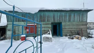 Вагон-дом А60, Вагон АПВО, Дом-вагон, расположенные по адресу: Республика Саха (Якутия), г. Мирный, ул. Советская, земельный участок 7в