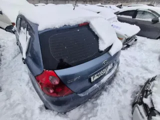 Kia Ceed 2007 года выпуска, госномер Р403ОР46, VIN XWEFF242380001257. Объем двигателя 1591 куб. см, мощность 115 л.с. Сведения об имуществе указаны в информационном извещении. Продается в том виде, в каком есть, возврату и обмену не подлежит. За скрытые дефекты ответственности продавец не несет. К…