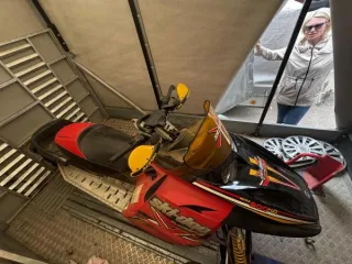Снегоход Ski-Doo MX-Z REN X 800 2004 года. VIN: 2BPSBS5N85V000142. Номер двигателя: М6068916. Государственный номер: 77АО8090.