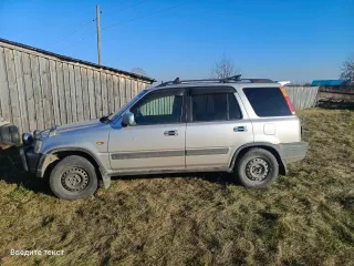 HONDA CR-V, 1996 Легковой универсал HONDA CR-V, 1996 г.в., VIN: отсутствует, кузов № RD15013617, цвет: серый
