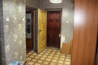 Квартира 60,80 кв.м в г. Инта по адресу: Республика Коми, г. Инта, ул. Интинская, д. 2, кв. 48. Вид права: собственность, дата регистрации: 15.03.2023, основание: договор купли-продажи. Имеется обременение: ипотека в силу закона. Состояние: требуется более чем косметический ремонт, есть…