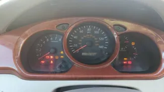 Toyota Highlander 2004 года, 230 л.с., пробег 257843 км, автоматическая коробка передач. VIN: JTEEP21A040032971, госномер У428УХ22.