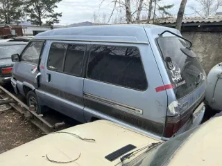 ВАЗ 2106, Toyota Master Ace Surf, Nissan, Toyota Mark 2, Toyota Carina 1986, ВАЗ 2106 2003, Toyota Sprinter 1993. АМТС ВАЗ 2106 госномер В 024 УМ 75, цвет серый, сколы, царапины, вмятины, повреждения ЛКП. Автомобиль марки Toyota Master Ace Surf, государственный регистрационный номер М747ВН75…