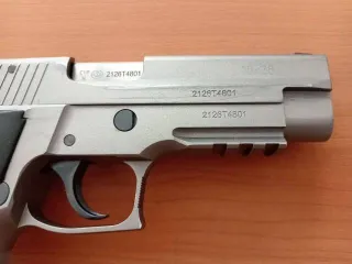 Огнестрельное оружие ограниченного поражения P226T TK-PRO, кал. 10/28, № 2126Т4801