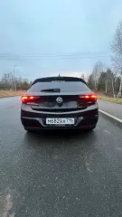 Opel Astra 2017 года, 110 л.с., пробег 213093 км. VIN: W0VBD6EL0JG041150. Автомобиль находится в залоге.