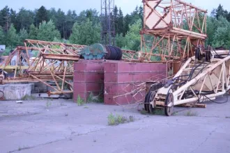 Земельный участок (для ИЖС) с находящимся на нем объектом незавершенного строительства, кад. №43:12:430163:169, адрес: Кировская область, Кирово-Чепецкий район, с/п Просницкое