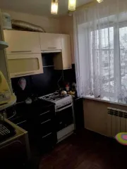 Доля в праве 1/5 на помещение, площадь 47.6 кв.м, назначение: жилое, этаж: 5, адрес: Россия, Удмуртская Республика, г. Ижевск, ул. Спортивная, д. 18а, кв. 48, кадастровый номер: 18:26:030060:441.