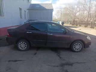 Toyota Corolla 2003 года, 79 лс, 450000 км, АКПП. Автомобили легковые: Toyota Corolla, 2003 г.в., vin JTDBT22EX00242766, грз Х832ХХ38.
