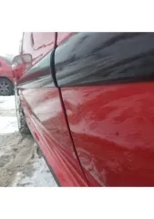 Легковой автомобиль PEUGEOT 206, 2006 г.в., VIN VF32AKFWR44989191, цвет: красный, мощность двигателя 74,8  л.с., объем двигателя 1060 куб.см. Коробка автомат, багажник крашеный, из коробки течет масло, с радиатора антифриз. По ходовой тоже есть нюансы. На ходу.