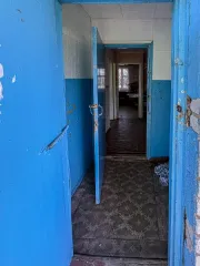 Нежилое здание площадью 88,5 кв. м и земельный участок площадью 867+/-10 кв.м. по адресу: Нижегородская область, г. Арзамас, микрорайон Кирилловский, линия 17-я, д. 1. Кадастровые номера: 52:40:0404001:2993 (здание), 52:40:0404001:2633 (земельный участок). Назначение здания: нежилое, 1 этаж…