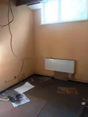 Нежилые помещения (кладовые) по адресу: Санкт-Петербург, Московское ш., д. 26, корп. 2, стр. 1: №76-Н, кадастровый номер 78:14:0007685:5613, площадь 11 кв.м; №77-Н, кадастровый номер 78:14:0007685:5614, площадь 10,5 кв.м; №78-Н, кадастровый номер 78:14:0007685:5615, площадь 10,7 кв.м; №79-Н…