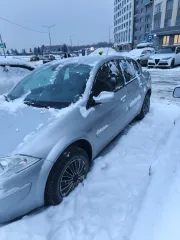 Renault Megan II EX2CE110 3C, 2008 г.в., VIN VF1LM0C0H39925711, цвет серо-голубой. Имущество является предметом залога ООО «Доверикс».