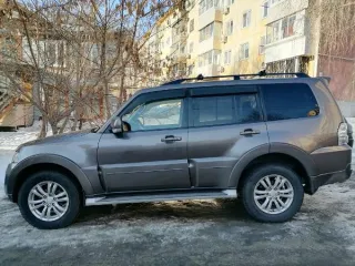 Автомобиль Mitsubishi Pajero LWB, легковой универсал, 2012 года выпуска. Автомобиль Mitsubishi Pajero LWB, легковой универсал, 2012 года выпуска, государственный номер А015УО41, идентификационный номер (VIN) JMBLYV93WDJ001824, номер кузова (кабины) JMBLYV93WDJ001824, номер двигателя XS0674, цвет…