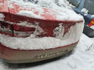 KIA Cerato 2010 ЦЕРАТО Красный 2010 г.в., легковой автомобиль, VIN KNAFU611AA5261166, марка, модель КИА ЦЕРАТО, год выпуска 2010, пробег 187 000 км, двигатель бензиновый, 1 591 см³, 126 л.с., КПП механическая.