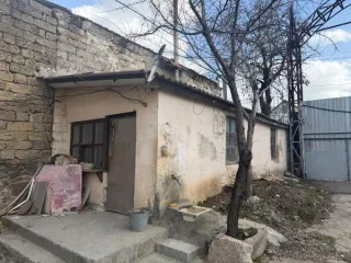 Нежилые здания с земельным участком, 3 415 кв. м, Республика Крым. Объекты недвижимого имущества (нежилые здания), переданные в пользование по договору аренды ООО «Технопарк» (ОГРН 1169102081411) до 25.10.2026, с расположенным под ними земельным участком по адресу: Республика Крым, г. Симферополь…