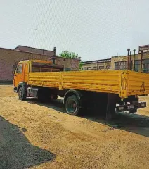 Грузовой бортовой КАМАЗ 6319-03, 2008 г.в. Грузовой бортовой КАМАЗ 6319-03, 2008 г.в., VIN X8963190T80BA7115, цвет желтый, не в рабочем состоянии, отсутствует передний бампер, имеются сколы и следы коррозии по всему кузову и кабине. Ключи и документы отсутствуют. 
Наличие ПТС транспортного средства…