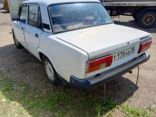 Mitsubishi Canter 1997, ВАЗ-21053 2005, Toyota Corolla 2001. Проверка исправности имущества не проводилась. Товаросопроводительные документы не передавались. Погрузка и транспортировка имущества с места хранения осуществляется Покупателем силами Покупателя и за счет Покупателя. Продавец не несет…