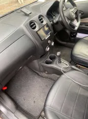 Продается автомобиль Nissan Note 2017 года выпуска, номер кузова E12542978. В залоге у ПАО "Совкомбанк".
