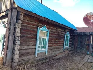 1/4 доля жилого дома 30.5 кв.м и 1/4 доля земельного участка 1217 кв.м в Амурской области. 1/4 доли в праве общей долевой собственности на жилой дом, кадастровый (условный) номер: 28:24:011168:17, адрес (местонахождение): Амурская область, р-н Сковородинский, с Талдан, ул Лисина, д 29, площадь 30.5…