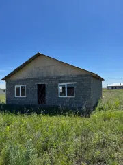 Земельный участок 850 м² и объект незавершенного строительства по адресу: Оренбургская область, Соль-Илецкий район, г Соль-Илецк, ул Цветочная, 86 с кадастровым номером 56:47:0101001:1251. Объект незавершенного строительства проектируемое назначение: жилое, площадью застройки 98,5 м², степенью…