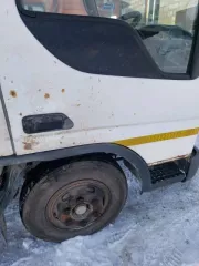 Автомобиль MAZDA TITAN 1989 года выпуска VIN: ОТСУТСТВУЕТ Тип ТС ГРУЗОВОЙ ФУРГОН номер кузова ОТСУТСТВУЕТ государственный регистрационный номер А887НС154, паспорт транспортного средства 27НА184191. Цвет кузова  кабины : белый