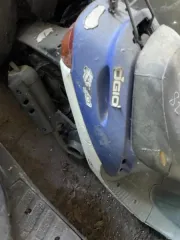 Honda Dio (мопед) Мопед марки Хонда ДИО, год выпуска не установлен, рама №AF35-1031164. Имущество продается в том виде, в каком оно есть, в случае продажи возврату/обмену не подлежит. За скрытые дефекты имущества Продавец ответственности не несет. Марка, модель: хонда дио Год выпуска: не установлен…