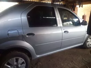 Renault Logan 2013 г.в., VIN: X7LLSRB2HDH641527. Находится в залоге у Банк ВТБ (ПАО).