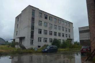 Здание (механические мастерские производственной базы) площадью 902,3 м2, назначение: нежилое, кадастровый номер 29:28:110270:45, местоположение: Архангельская область, г. Северодвинск, проезд Чаячий, д.17; здание (механическая мастерская) площадью 751,4 м2, назначение: нежилое, кадастровый номер…