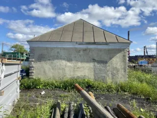 Здание (механические мастерские производственной базы) площадью 902,3 м2, назначение: нежилое, кадастровый номер 29:28:110270:45, местоположение: Архангельская область, г. Северодвинск, проезд Чаячий, д.17; здание (механическая мастерская) площадью 751,4 м2, назначение: нежилое, кадастровый номер…