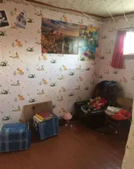 Квартира, назначение: жилое, этаж 1, общая площадь 57 кв. м, адрес: Костромская обл., Нейский р-н, г. Нея, Школьный пер., д.22, кв.2. Кадастровый номер 44:12:120322:126. Общая долевая собственность, доля в праве 1/4.