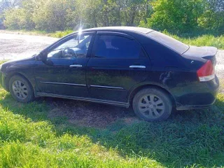 Kia Cerato, 2008 года, 121 лс, 300000 км. Авто не заводится. Антифриз смешался с маслом и машина не заводится/глохнет. Марка, модель – КИА СЕРАТО; цвет – ЧЕРНЫЙ; VIN – KNAFE227385584296; год изготовления – 2008; кузов № KNAFE227385584296; шасси (рама) – отсутствует; ПТС – серия 164303043249015.