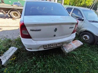 Renault Logan 2012 года, 75 лс, 170000 км, легковой автомобиль, марка: Renault Logan, год изготовления: 2012, цвет: белый, VIN: X7LLSRB2HCH542690, ПТС: 77HH856734, г/н: В304УВ147, рабочий объем двигателя, куб. см: 1,4 л, разрешенная максимальная масса 1535 кг, масса без нагрузки 975 кг