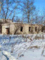 Здание столярного цеха площадью 64.7 кв.м, 1973 год ввода в эксплуатацию, кадастровый номер 28:25:010211:78, с земельным участком площадью 2313 кв.м, кадастровый номер 28:25:010211:203. Расположены по адресу: Амурская область, Тамбовский район, с.Тамбовка, ул. Техническая, д.48Б. Объект находится в…