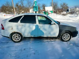 ВАЗ 21723, 2010, легковой автомобиль, белый, VIN: XTA217230A0123176, ПТС: 50 РР 675261, мощность двигателя 98 л.с. (72 кВт), рабочий объем 1596 куб. см, шасси (рама) отсутствует, кузов № XTA217230A0123176, вид собственности: индивидуальная.