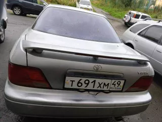 Транспортное средство: автомобиль легковой седан ТОЙОТА ВИСТА 1995 г.в., г.р.з. Т691ХМ49, цвет:  св.серый, модель, № двигателя: 4S*1235882, кузов №:SV40*0033328, мощность двигателя, л.с.:125,  рабочий объем двигателя, куб.см: 1838, тип двигателя: бензиновый, разрешенная максимальная масса, кг…
