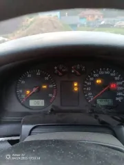 Volkswagen Passat 2000 года выпуска. Легковой автомобиль, марка и модель: Volkswagen Passat. VIN: WVWZZZ3BZYP438760. Категория ТС – B. Модель двигателя: 071855. Кузов: WVWZZZ3BZYP438760. Цвет кузова – вишневый. Мощность двигателя – 150 л.с. (110 кВт). Рабочий объем двигателя – 1781 куб.см…