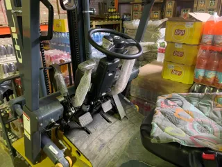 Автопогрузчик CHL CPQD15-RC1H2 зав. номер 030159Y8091, ГРЗ 4541УР86 2021гв. Присутствуют повреждения лакокрасочного покрытия. ДВС не запускался. Диагностика тех. состояния не проводилась. ПСМ находится по месту нахождения автопогрузчика.