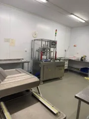 Оборудование для сыроварни в составе 55 позиций, де-факто входящее в состав и являющееся частью единого производства, расположенного по адресу: Вологодская область, Череповецкий район, Нелазское сельское поселение, деревня Шулма, улица Школьная, дом 10. Точное наименование, состав и количество…