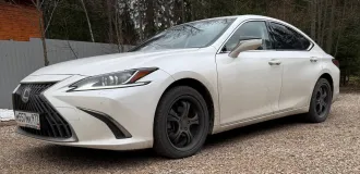 Lexus ES250 2022 Автомобиль марки LEXUS модель ES250, 2022 г.в., VIN-номер JTHB11B1302045907. Транспортное средство находится в залоге у ПАО «СОВКОМБАНК». Залог прекращается в случае продажи заложенного имущества. Место нахождения транспортного средства: Московская область, г. Наро-Фоминск, пл…