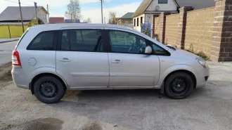 Opel Zafira 2012, VIN: XWF0AHM75C0002137, цвет кузова: Серебристый