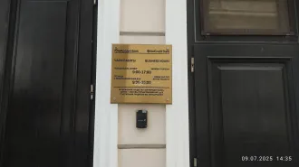 Квартира 476,5 кв. м, адрес: Москва, Подсосенский пер., д. 3, кв. 61, этаж № -2, этаж № -1, цокольный этаж № 0, этаж № 1, частично требует ремонта, без отделки, часть площади относится к подземным этажам, в помещениях, являющихся частью квартиры размещены общедомовые коммуникации, в доме расположен…