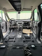 Ford Galaxy, VIN WF0MXXGBWMBM15916, регистрационный знак LLU75534. Находится в неудовлетворительном, нерабочем техническом состоянии. Документы, ключ зажигания и двигатель отсутствуют. ТС не растаможено. Модель: Galaxy. Год выпуска: не указан. Марка: Ford. Назначение: годные остатки. Вид…