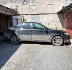Toyota Camry, 2003 года, 152 лс, АКПП. Транспортное средство марки "TOYOTA CAMRY", 2003 год выпуска. Идентификационный номер (VIN): JTDBE38K700267735. Цвет кузова (кабины): черный. Рабочий объем (см³): 2362. Тип транспортного средства: легковой седан.