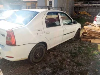Renault Logan, 2011 года, 75 л.с., 833788 км. Легковой автомобиль, марка: RENAULT SR, год изготовления: 2011, цвет: белый, VIN: X7LLSRB2HBH385860, ПТС: 77 НВ 959781, г/н: М061АЕ123, изготовитель (страна): Россия, модель двигателя: К7JA710, тип двигателя: бензиновый, двигатель №: UJ07282, мощность…